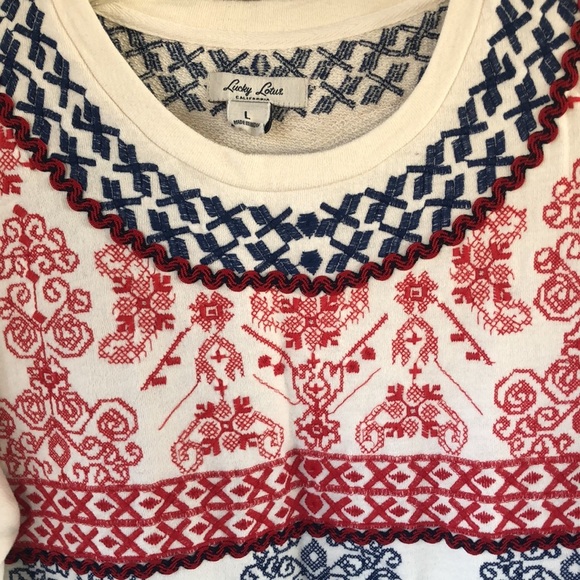 Lucky Lotus Embroidered Top Sweatshirt Womens Size L - Picture 4 of 10